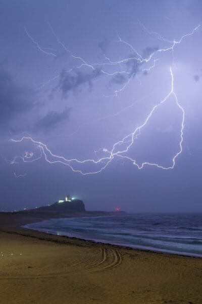 Nobbys Lightning