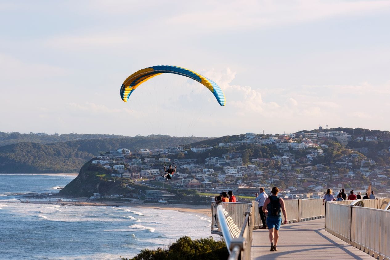 ANZAC Memorial Walk Paraglider Newcastle NSW
